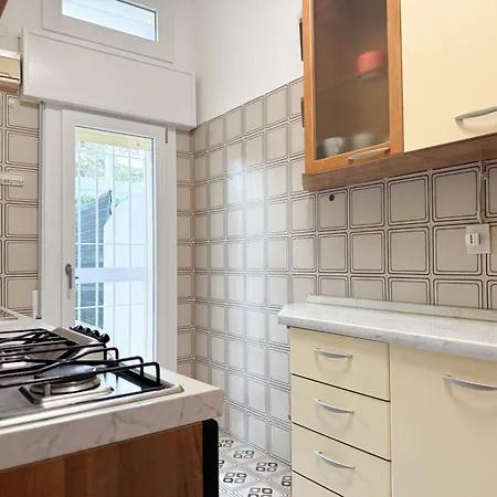 Intera Casa, 100 M Dal Mare, Grande Giardino Jesolo
